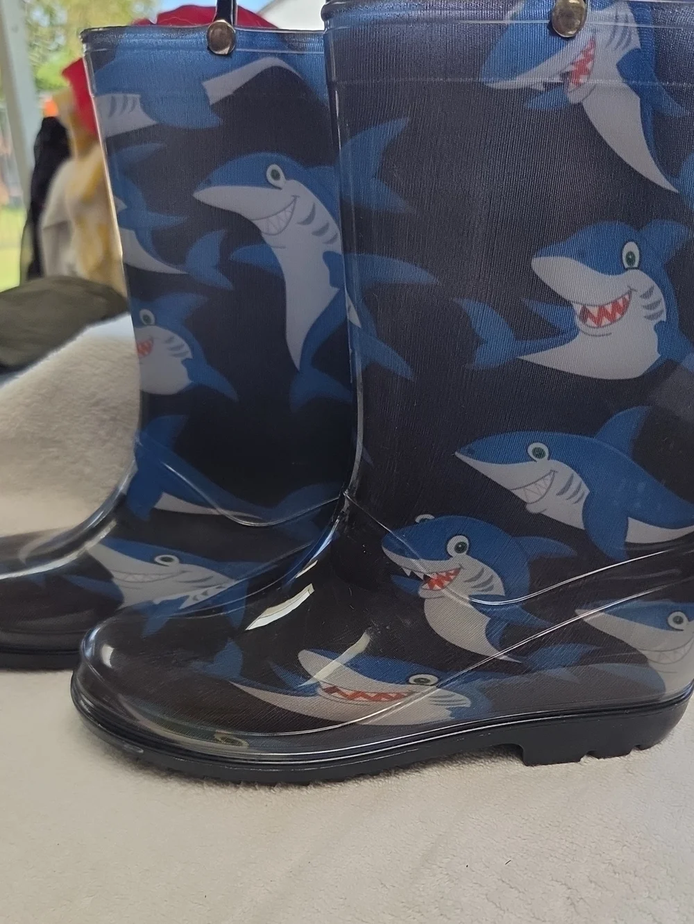 Kids Shark Rain Boots in Navy Blue Sz 5
